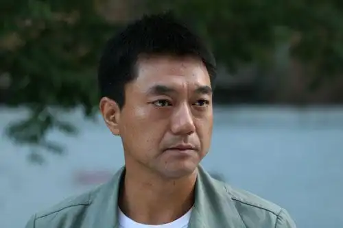 根据新的一期csm媒介研究电视剧收视率数据统计,《人生百事》在全国