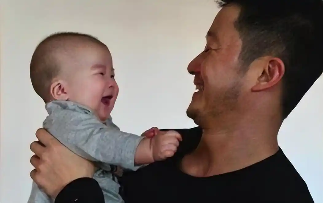 01吴京随意取名,啼笑皆非