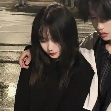 抖音超甜的真人恩爱情侣头像图片-情侣头像 - 壁纸之家