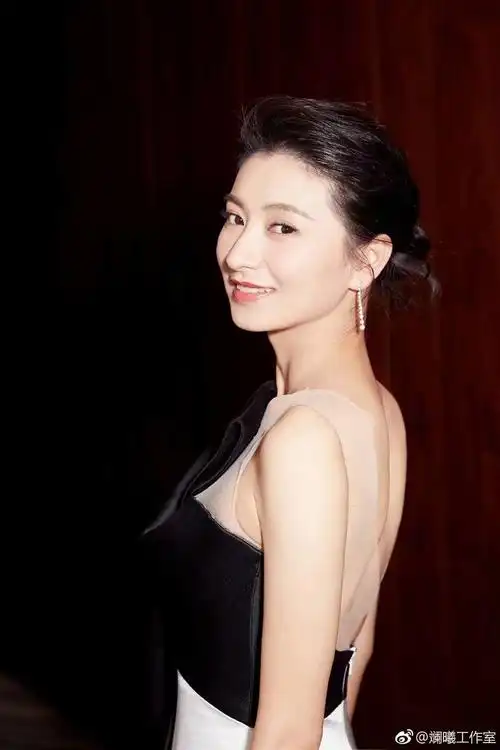 一直都想做个斓曦姐姐都气质女神