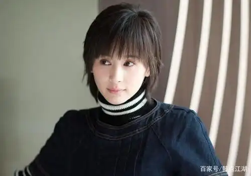 《欢乐颂》王子文饰演曲筱绡