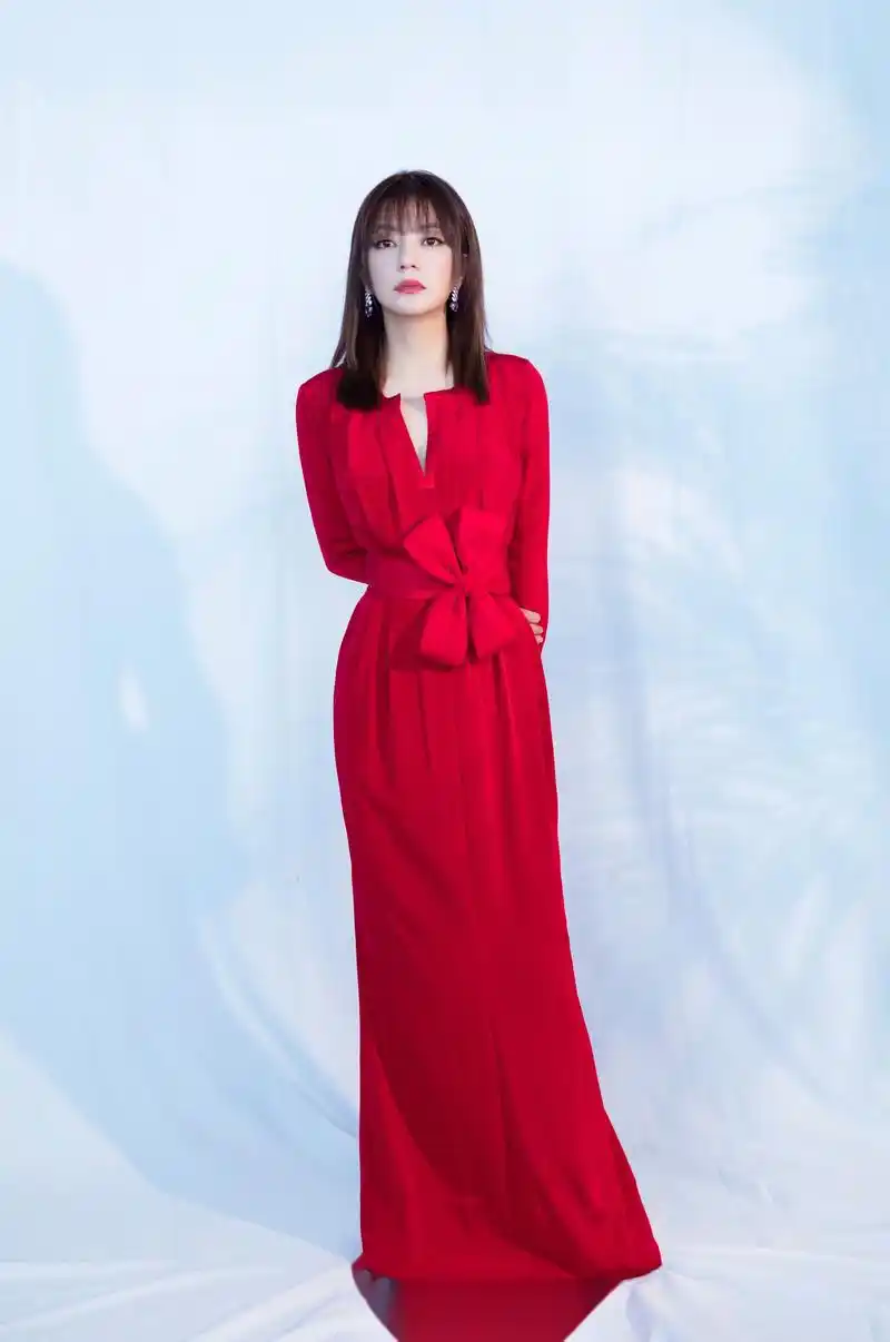 赵薇出席第32届中国电影金鸡奖闭幕式暨颁奖典礼.