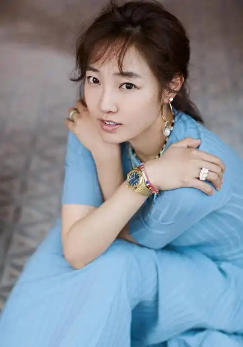 泼杨颖一身水,怼李小璐,白百合究竟多不好惹_因为_高露_节目组