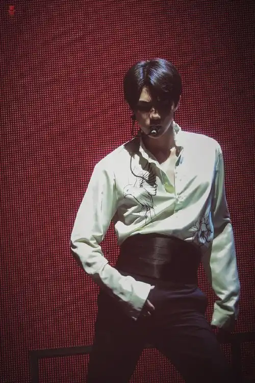 吴世勋束腰合集