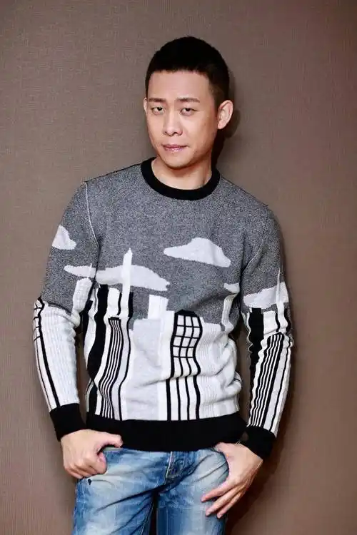 张译:初恋女友离世10年,他现在每年春节还给她发短信