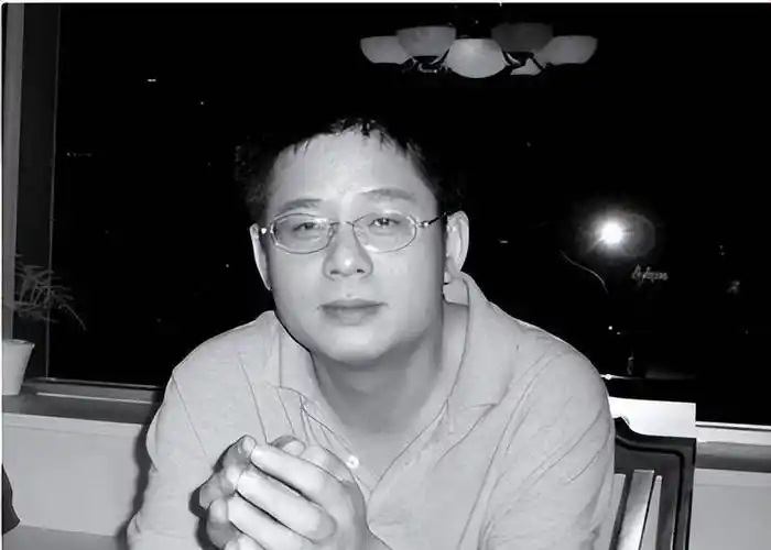 "撩汉无数"许晴:与华晨宇相爱引张翰吃醋,亿万身家迷住京圈大佬_刘波