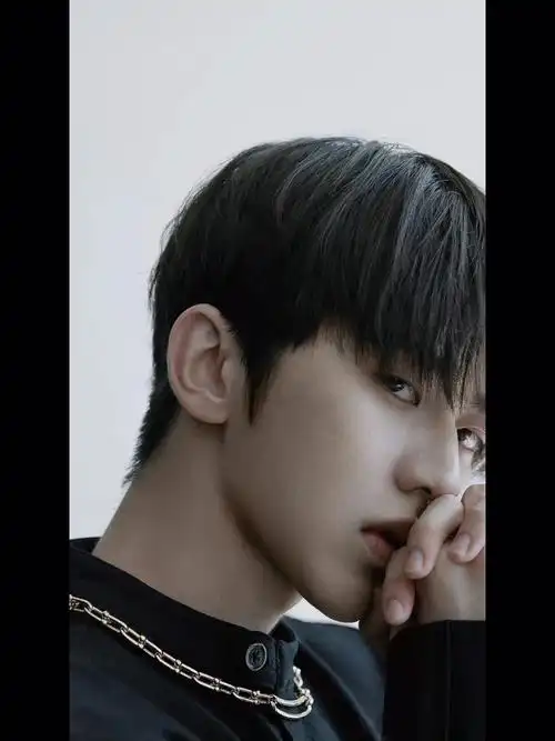 救命蔡徐坤蛊到我了72随便一张都是壁纸