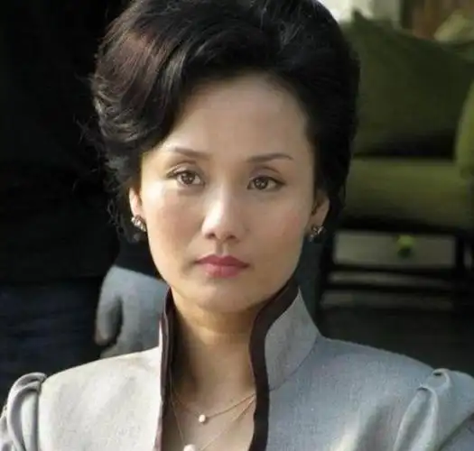 演员出现在电视荧屏上,她们演技精湛但却不为人所识,李颖就是这样一个