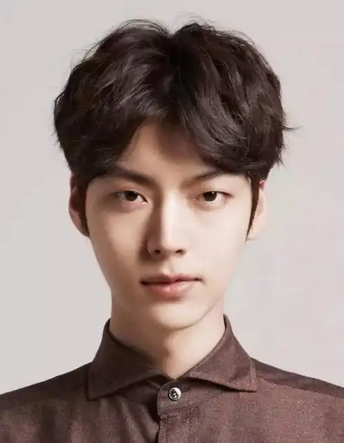 男士中分头发型,明星教你秀出潮流范!