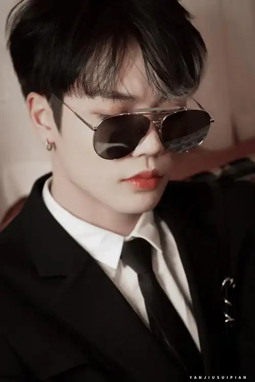 林彦俊cr.盐酒碎片