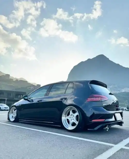 大众高尔夫7改装airbft气动避震打破常规追求极致驾驶体验