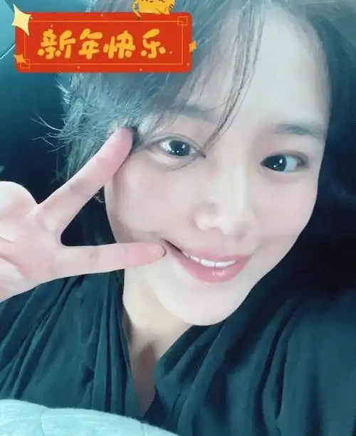 马思纯释放自我回归真实