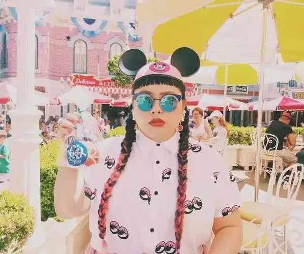 157cm190斤爆红日本的巨码谐星重新定义网红美