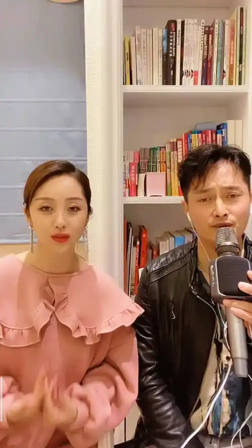 20210418云飞郭津彤《离别草原》-音乐视频-搜狐视频