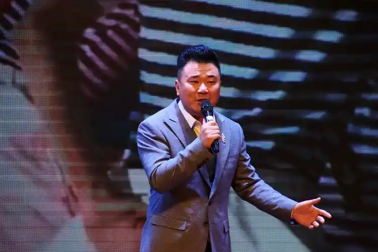 盖州籍歌手付鹰:"为家乡代言为盖州放歌很荣幸"