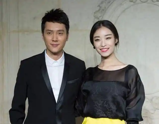 有媒体拍到,冯绍峰和林允在一起的画面