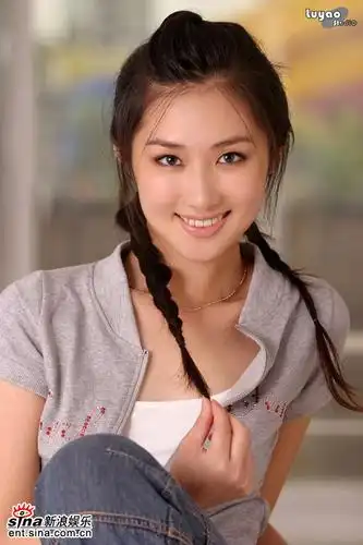 资料图片:演员涂黎曼精美写真(3)