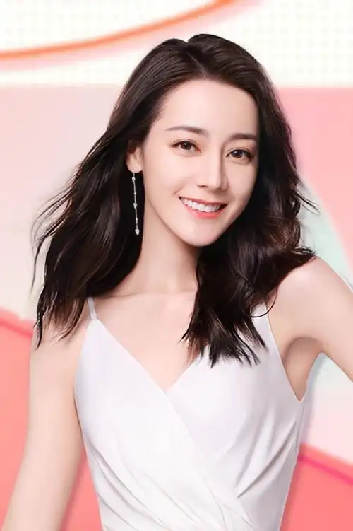 迪丽热巴代言金纺##迪丽热巴