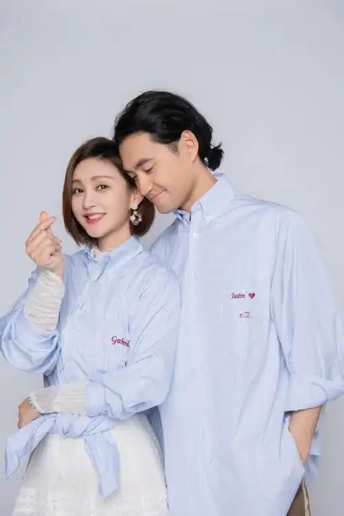 张歆艺送袁弘结婚纪念日礼物