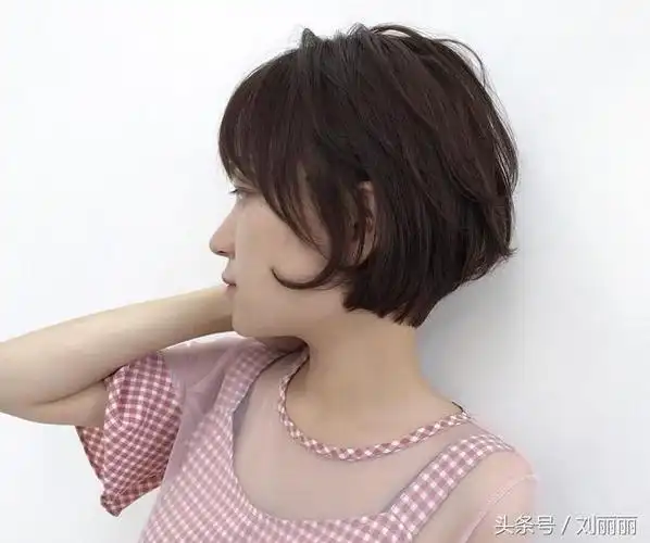 适合不同年龄段的3种短发,赶快收藏吧(30岁一40岁女最新发型短发)