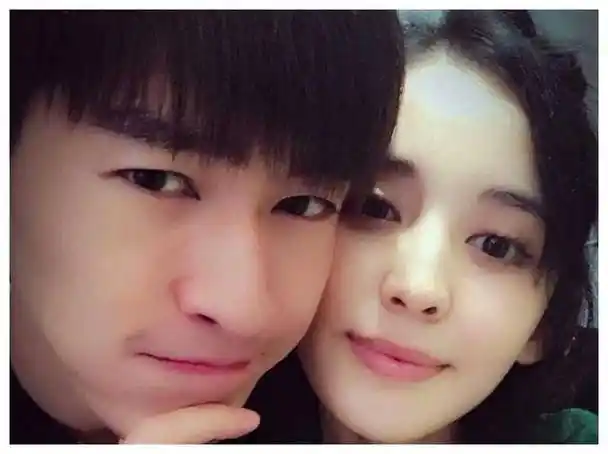 古力娜扎男友频曝私照清纯形象受挑战如何自保