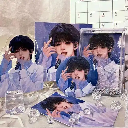 tnt时代少年团贺峻霖应援立牌桌面装饰饭制漫画手绘亚克力盒装