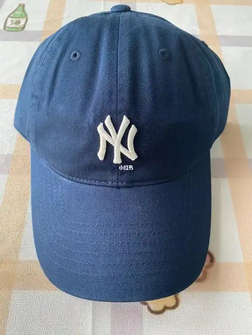 mlb藏蓝色小标帽子国内