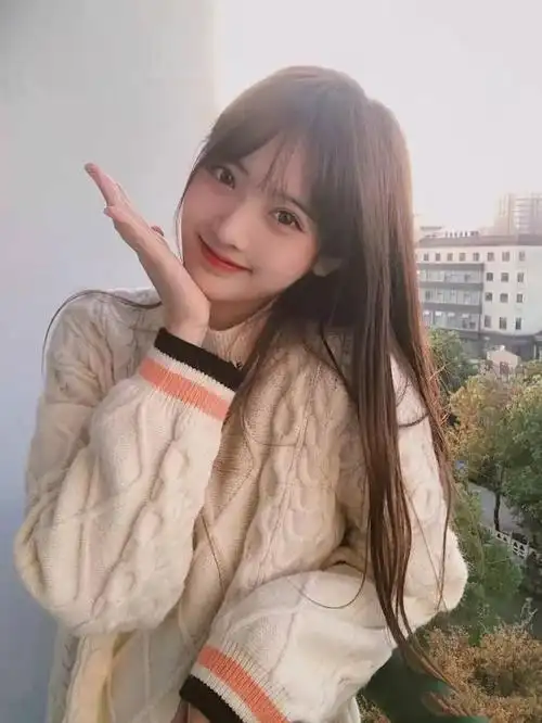 日本女高中生走红!长相甜美又时髦,16岁结婚生子老公刚满18