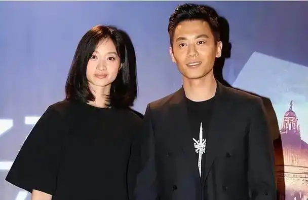 但是在不断接触中沈佳妮还是发现了朱亚文的魅力.