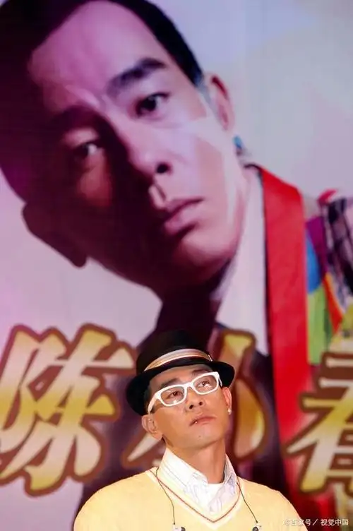 陈小春应采儿庆结婚十周年:好的婚姻相互"救赎",彼此成全