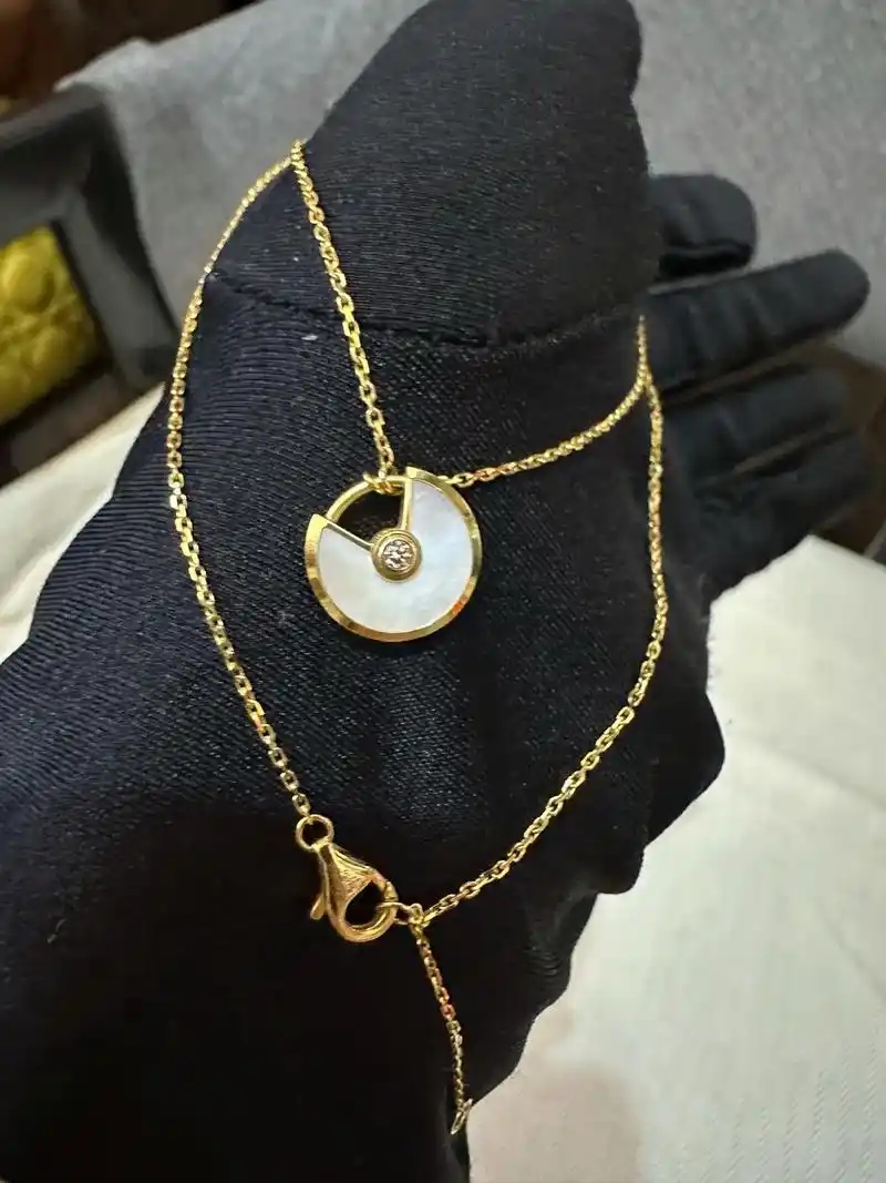 907999,卡地亚cartier 护身符项链 小号 amu - 抖音