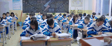 下课也好,停下来聊闲天也好,都能暂时缓解学习带来的压力.