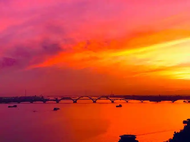 美妙的一天,拥抱朝霞,醉赏晚霞