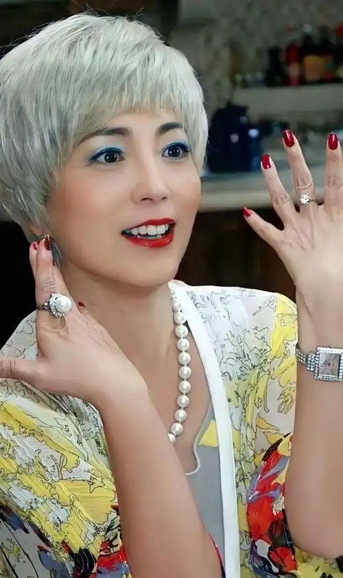 一个角色红一辈子石榴姐苑琼丹