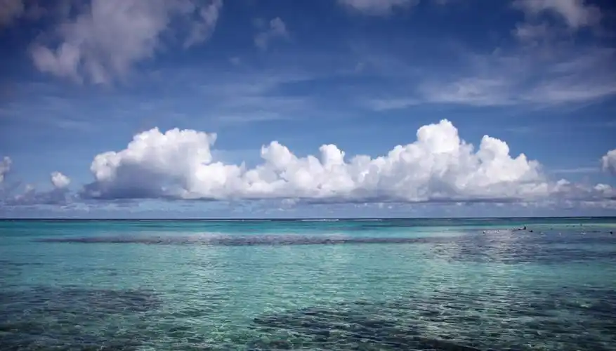 蓝天.白云.大海