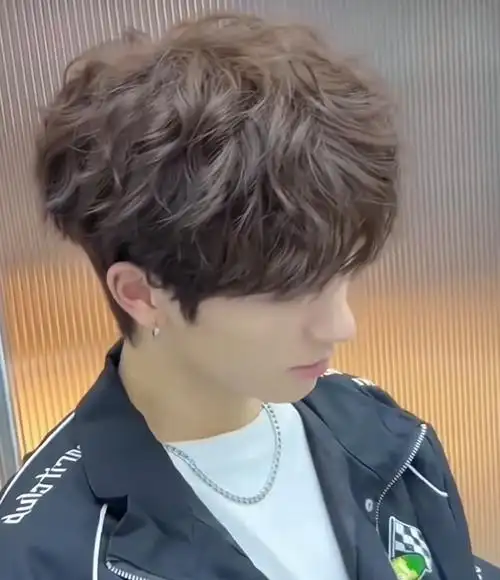 男士发型-束状纹理 蓬松易打理#男生卷发 #简单又好看的发型 #烫发