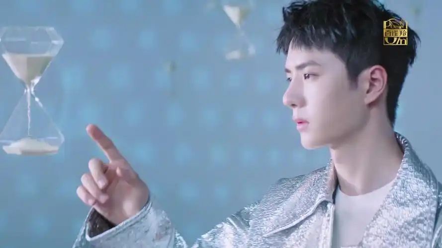 【王一博】20200814百雀羚微信公众号更新视频一则_哔哩哔哩_bilibili