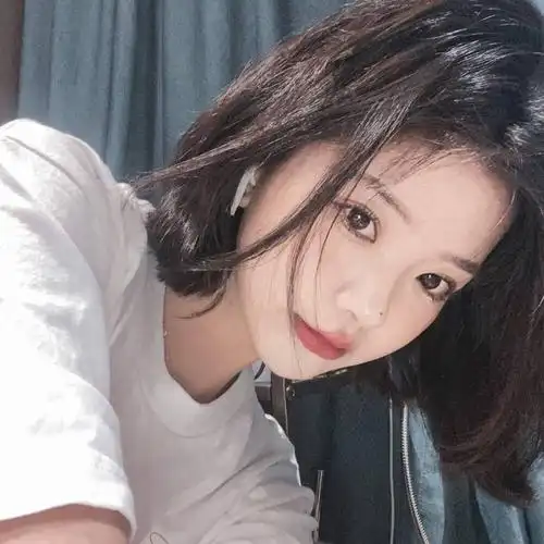 头像干净优质温柔女头高清好看的超温柔干净治愈系女头图片落入凡间的