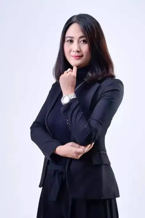 苏秦大咖 | 杨娜:可以做甲方公关老大,却为何在乙方坚持