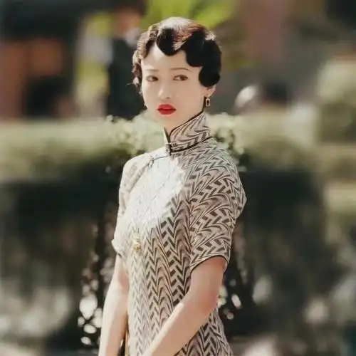 电视剧传家的同款旗袍喜欢哪个