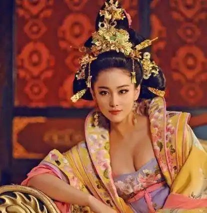 张馨予晒与何捷聊天记录,对老公的称呼太甜了_感情_演技_李晨