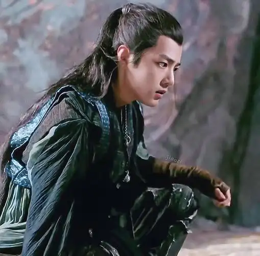 狼殿下疾冲肖战