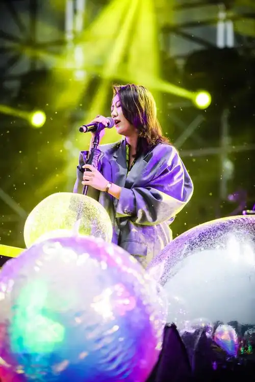 陈粒- 堆糖,美图壁纸兴趣社区