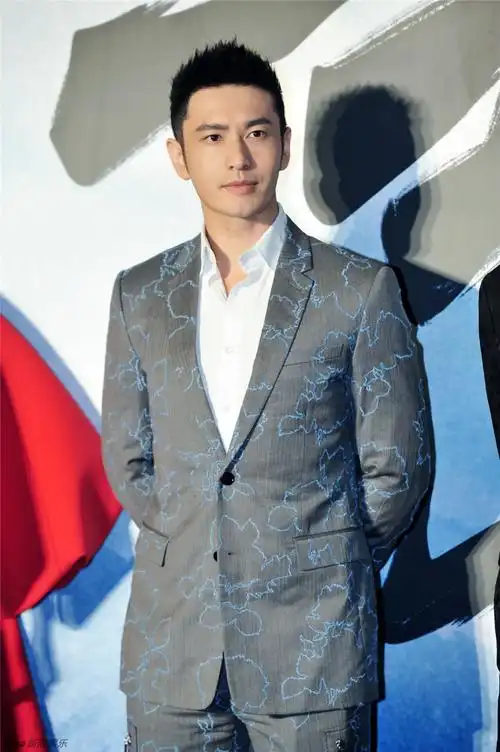 组图:黄晓明上海变身"超模" 两天工作40小时_高清图集_新浪网