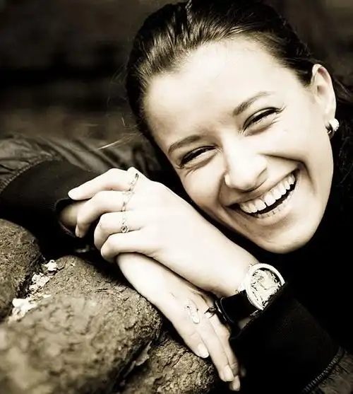 『人像摄影』50张富有感染力的笑脸照片