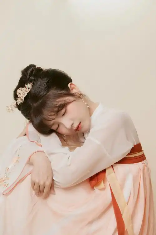 赖美云古装造型好可爱##向前冲