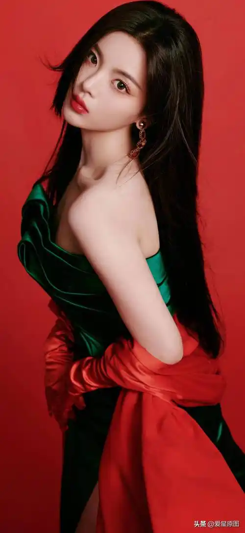 校花少女-杨超越全图写真合集_中国_代表作品_内地