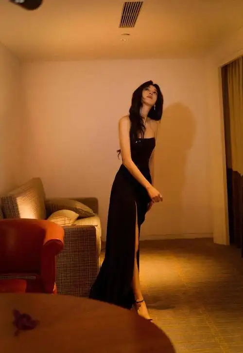 张俪:大长腿女星_网易订阅