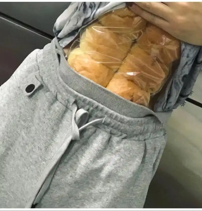 听说,你在靠吸肚子练腹肌9797.习