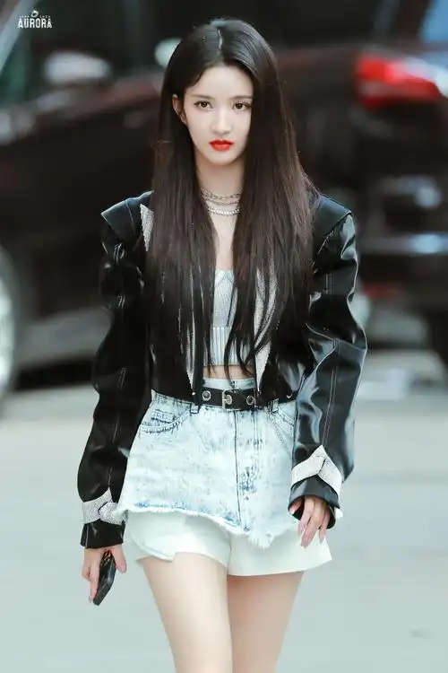 刘些宁硬糖少女303门面主舞